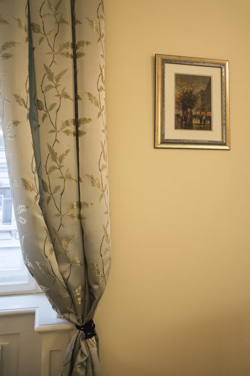 Modern Apartment Vsehrdova براغ المظهر الخارجي الصورة