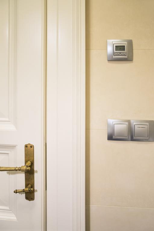 Modern Apartment Vsehrdova براغ المظهر الخارجي الصورة