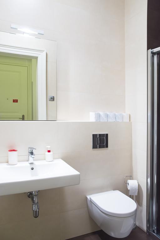 Modern Apartment Vsehrdova براغ المظهر الخارجي الصورة